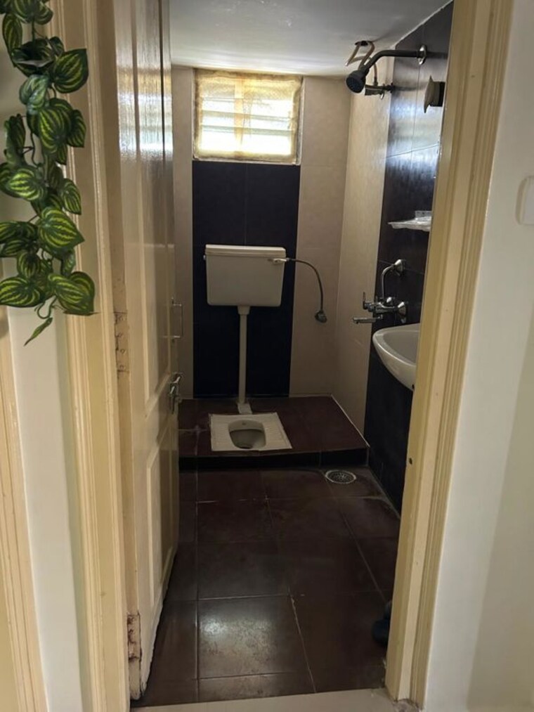 Bathroom, siri-enclave-narsingi 2 Bedroom 1280 Sq.Ft. Apartment In Narsingi Hyderabad 10011777