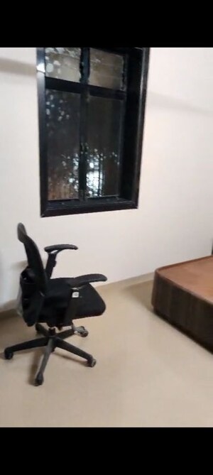 Furnished Amenities in 1 BHK Apartment at Ghatkopar West – for Rent