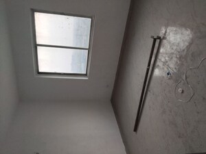 Room in 3 BHK Apartment at ERA Redwood Residency, Sector 78 – for Sale