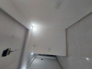 Room in 2.5 BHK Builder Floor at New Ashok Nagar – for Rent