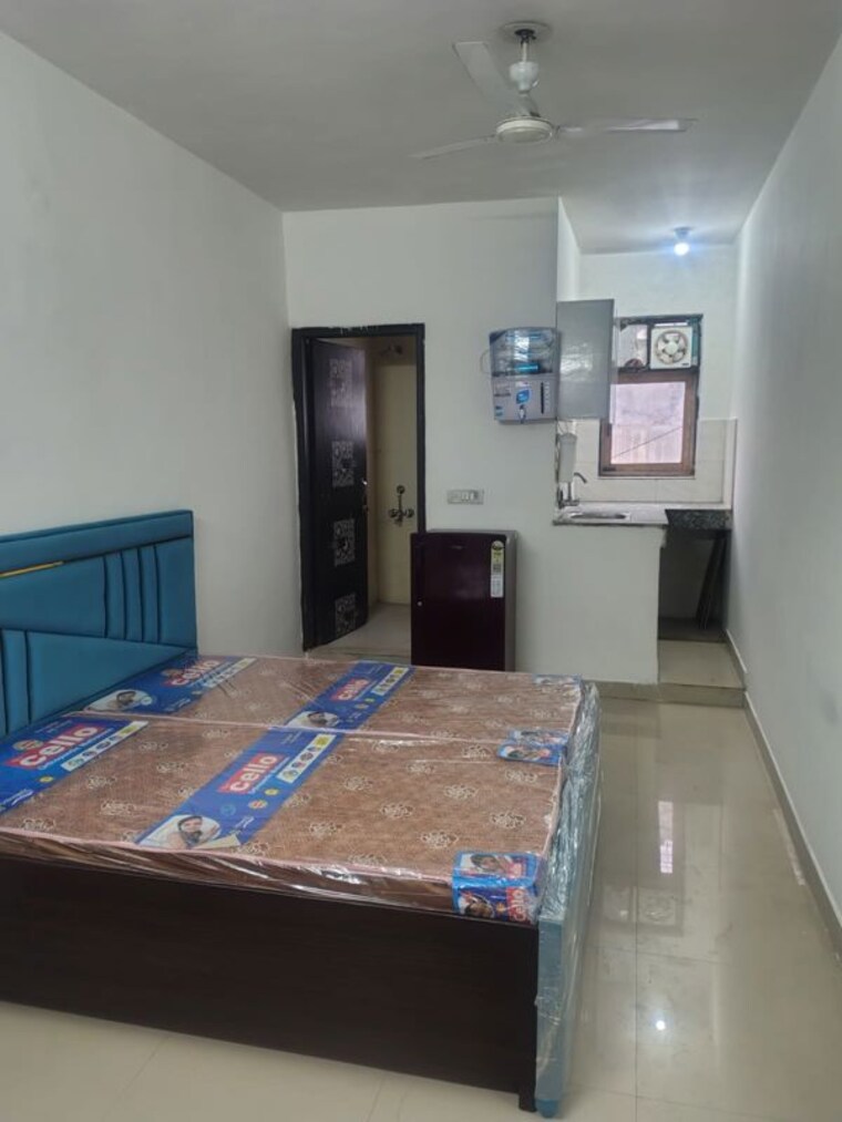 Bedroom, saket 1 RK 400 Sq.Ft. Builder Floor In Saket Delhi 10011853