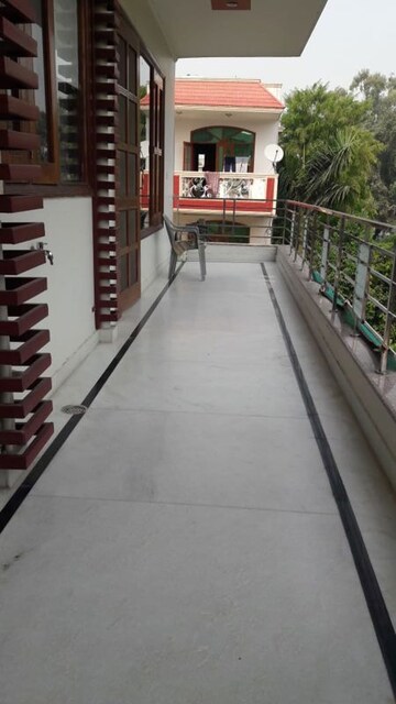 Balcony in 3 BHK Builder Floor at Ansal Plaza Sector-23, Sector 23 – for Rent