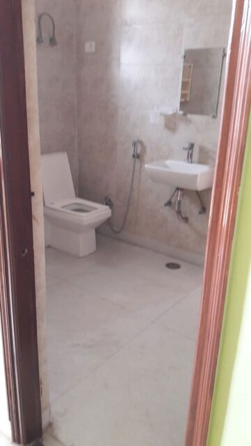 Bathroom in 3 BHK Builder Floor at Ansal Plaza Sector-23, Sector 23 – for Rent