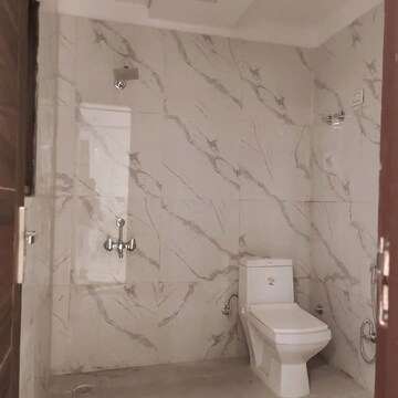 Bathroom in 3 BHK Builder Floor at Palm Residency Chhatarpur, Chattarpur – for Rent