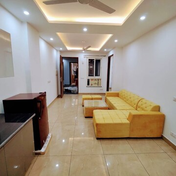 Living Room in 2 BHK Builder Floor at Sector 30 – for Rent