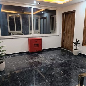 Balcony in 2 BHK Builder Floor at Sector 30 – for Rent