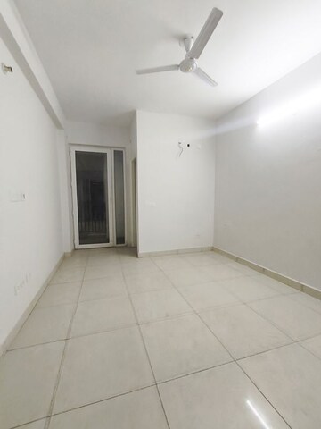 Room in 3 BHK Apartment at SBP City Of Dreams Zirakpur, High Ground – for Rent