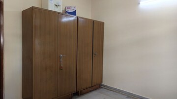 Room in 3 BHK Builder Floor at East Patel Nagar – for Rent