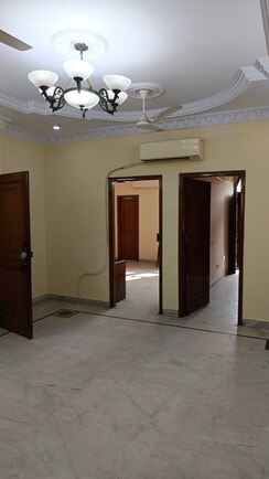 3 BHK + Extra Room Builder Floor For Rent in East Patel Nagar