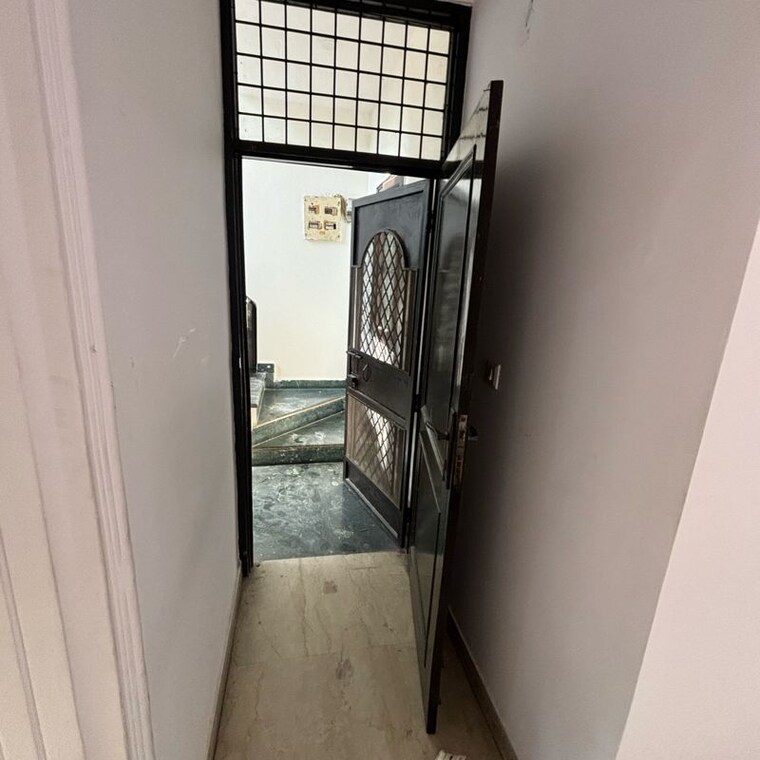 undefined, rwa-apartments-sector-52 3 Bedroom 1850 Sq.Ft. Builder Floor In Arun Vihar Noida 10011912