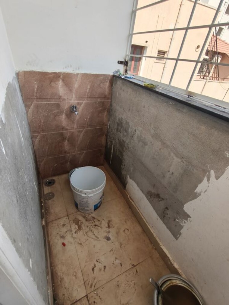 Bathroom, siri-residency-kondapur 1 Bedroom 700 Sq.Ft. Apartment In Kondapur Hyderabad 10011918