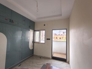 Room in 1 BHK Apartment at Sri Rama Residency Kondapur, Kondapur – for Rent