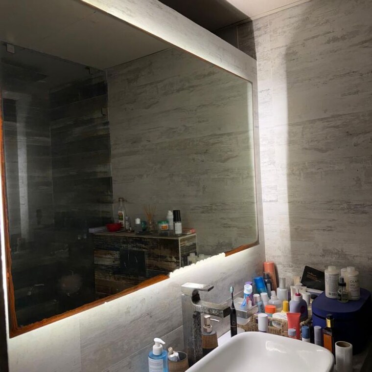 Bathroom, rwa-apartments-sector-51 3 Bedroom 1850 Sq.Ft. Builder Floor In Kendriya Vihar Noida 10011929