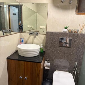 Team Area in 3 BHK Builder Floor at RWA Apartments Sector 51, Kendriya Vihar – for Rent