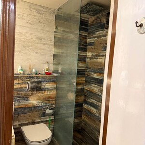 Balcony in 3 BHK Builder Floor at RWA Apartments Sector 51, Kendriya Vihar – for Rent