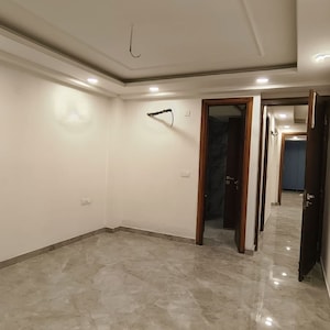 Room in 2 BHK Builder Floor at Malviya Nagar – for Rent