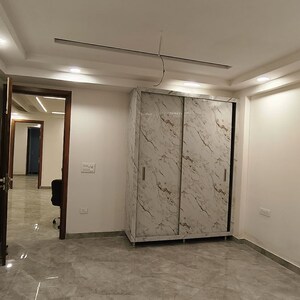 Room in 2 BHK Builder Floor at Malviya Nagar – for Rent
