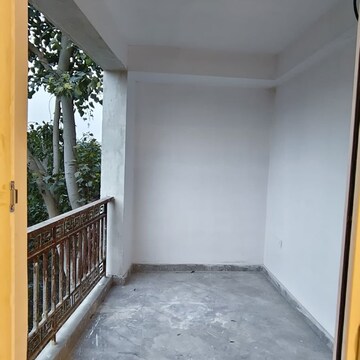 Room in 2 BHK Builder Floor at Malviya Nagar – for Rent