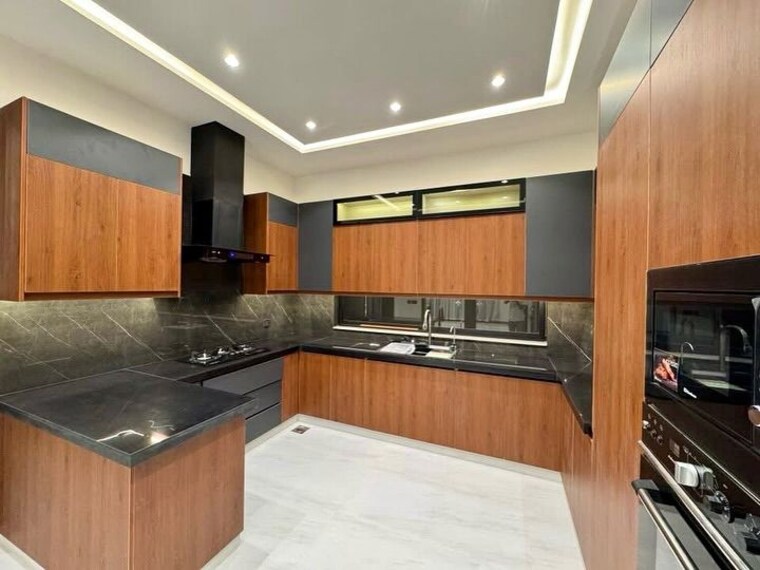 Kitchen, civil lines 4 Bedroom 3600 Sq.Ft. Apartment In Civil Lines Delhi 10011944