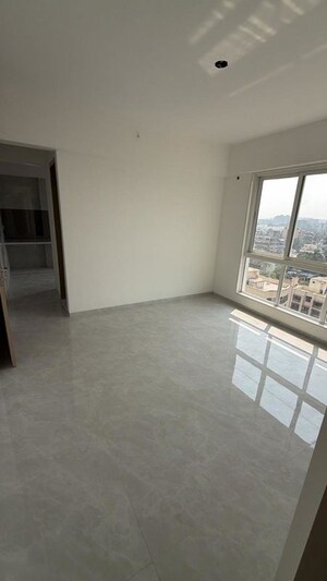 Room in 3 BHK Apartment at Gurukrupa Gyanam, Powai – for Rent