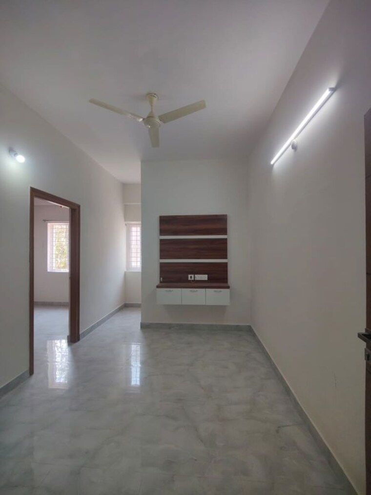 Room, sri-rama-residency-kondapur 1 Bedroom 678 Sq.Ft. Apartment In Kondapur Hyderabad 10011952