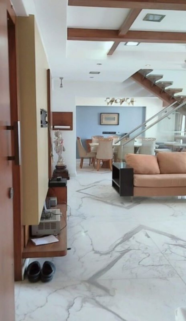 Living Room, indiabulls-blu 6 Bedroom 5500 Sq.Ft. Apartment In Worli Mumbai 10011954