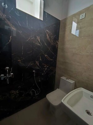 Bathroom in 3 BHK Builder Floor at Gomti Nagar – for Rent
