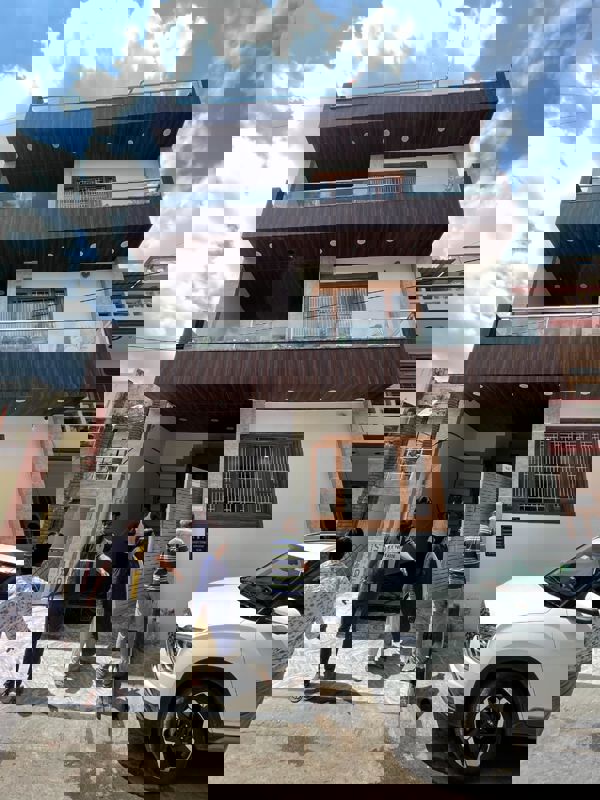 2 BHK + Pooja Room 1475 Sq.Ft. Builder Floor in DLF Vibhuti Khand