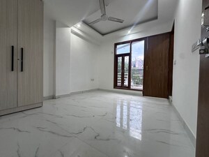 2 BHK Apartment For Rent in Saket
