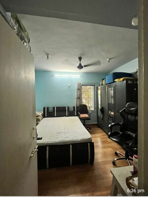 Team Area in 1 BHK Apartment at Khopat – for Rent