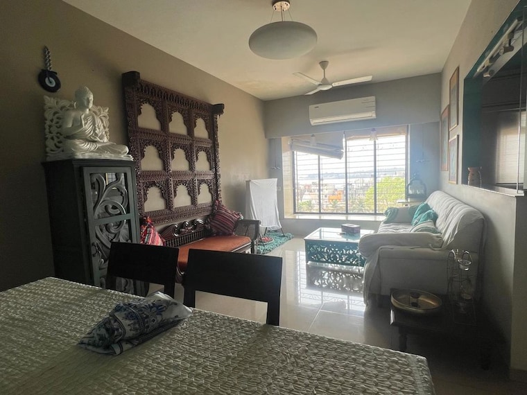 Living Room, bunch-berry 2 Bedroom 850 Sq.Ft. Apartment In Andheri West Mumbai 10012007