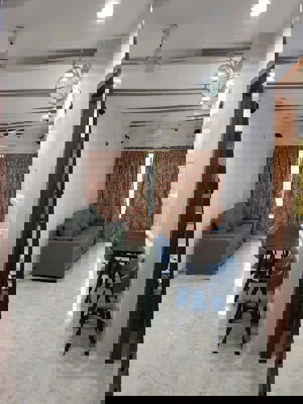 2 BHK 900 Sq.Ft. Apartment in Trishul CHS