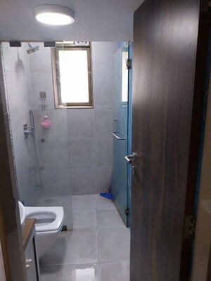 Master Bedroom in 2 BHK Apartment at Trishul CHS, Andheri West – for Rent