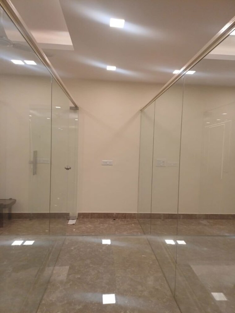 undefined, safdarjung enclave Commercial Office Space 1500 Sq.Ft. In Safdarjung Enclave Delhi 10012017