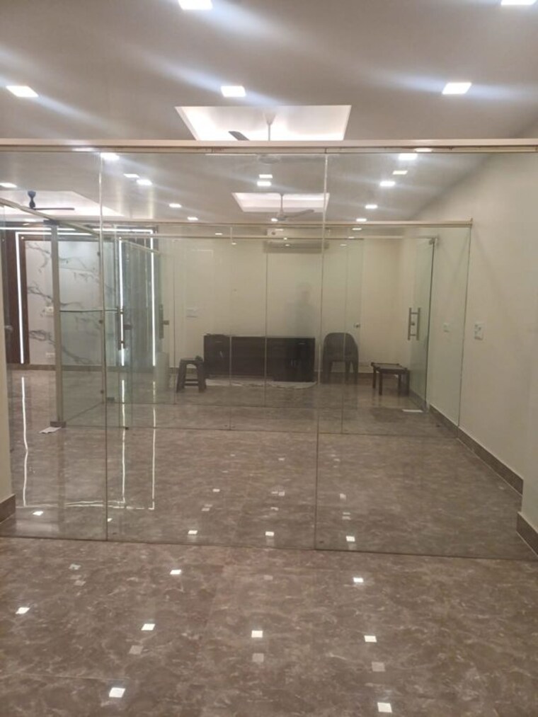 Floor Plan, safdarjung enclave Commercial Office Space 1500 Sq.Ft. In Safdarjung Enclave Delhi 10012017