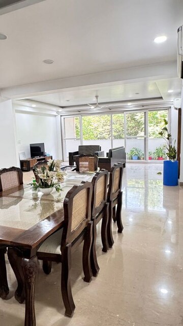 Master Bedroom in 4 BHK Builder Floor at Sushant Lok I – for Rent