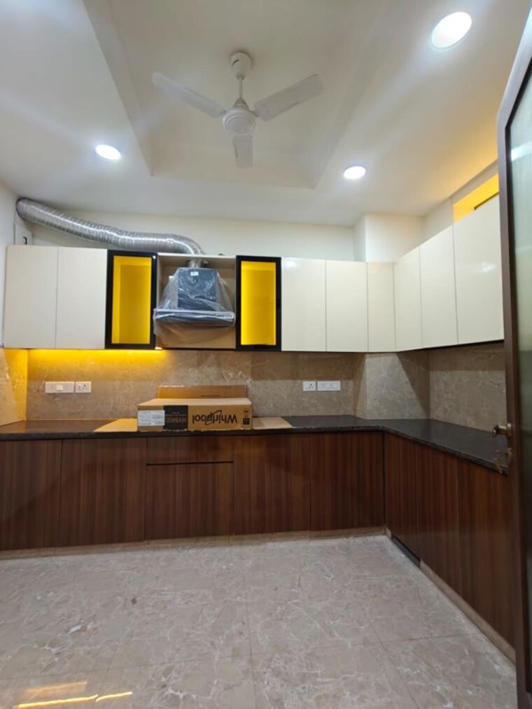 Kitchen, sector 45 3 Bedroom 2200 Sq.Ft. Builder Floor In Sector 45 Gurgaon 10012025
