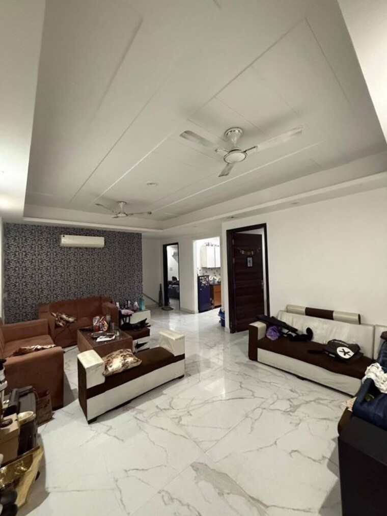 Master Bedroom, sector 30 3 Bedroom 1800 Sq.Ft. Builder Floor In Sector 30 Gurgaon 10012030