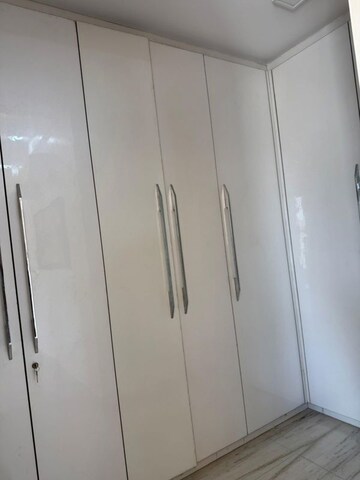 Furnished Amenities in 3 BHK Builder Floor at Sector 15 ii – for Rent