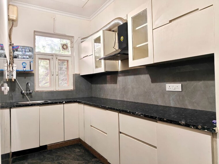 Kitchen, south city 1 3 Bedroom 2000 Sq.Ft. Builder Floor In South City 1 Gurgaon 10012034