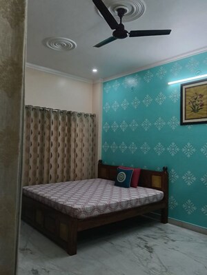 Bedroom in 2 BHK Builder Floor at Sector 15 – for Rent