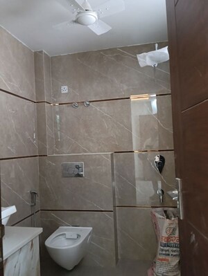 Bathroom in 3 BHK Builder Floor at South City 1 – for Rent