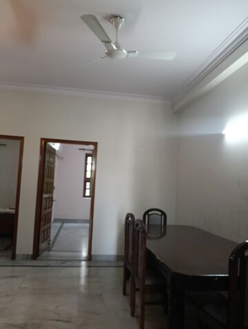 Building Lobby in 3 BHK Builder Floor at Sector 23 – for Rent