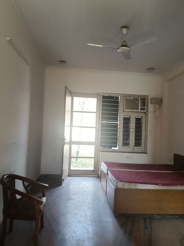 Living Room in 1 RK Builder Floor at Sector 15 ii – for Rent