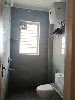 Bathroom in 1 RK Builder Floor at Sector 15 ii – for Rent