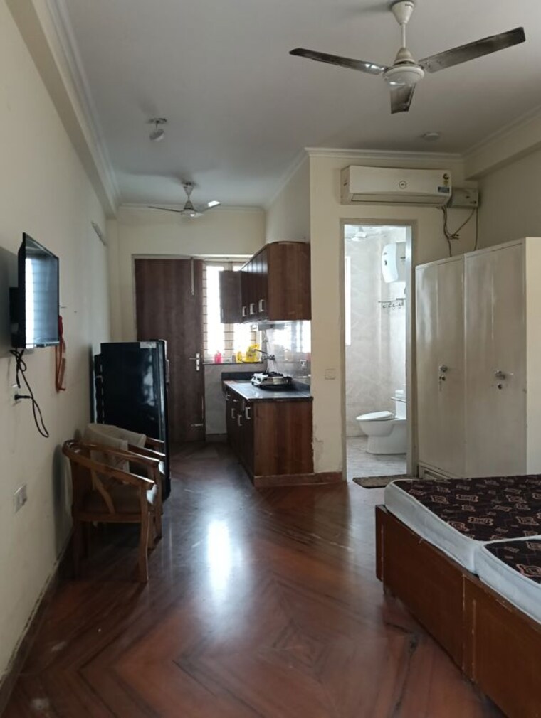 Living Room, sector 15 ii 1 RK 400 Sq.Ft. Builder Floor In Sector 15 ii Gurgaon 10012064