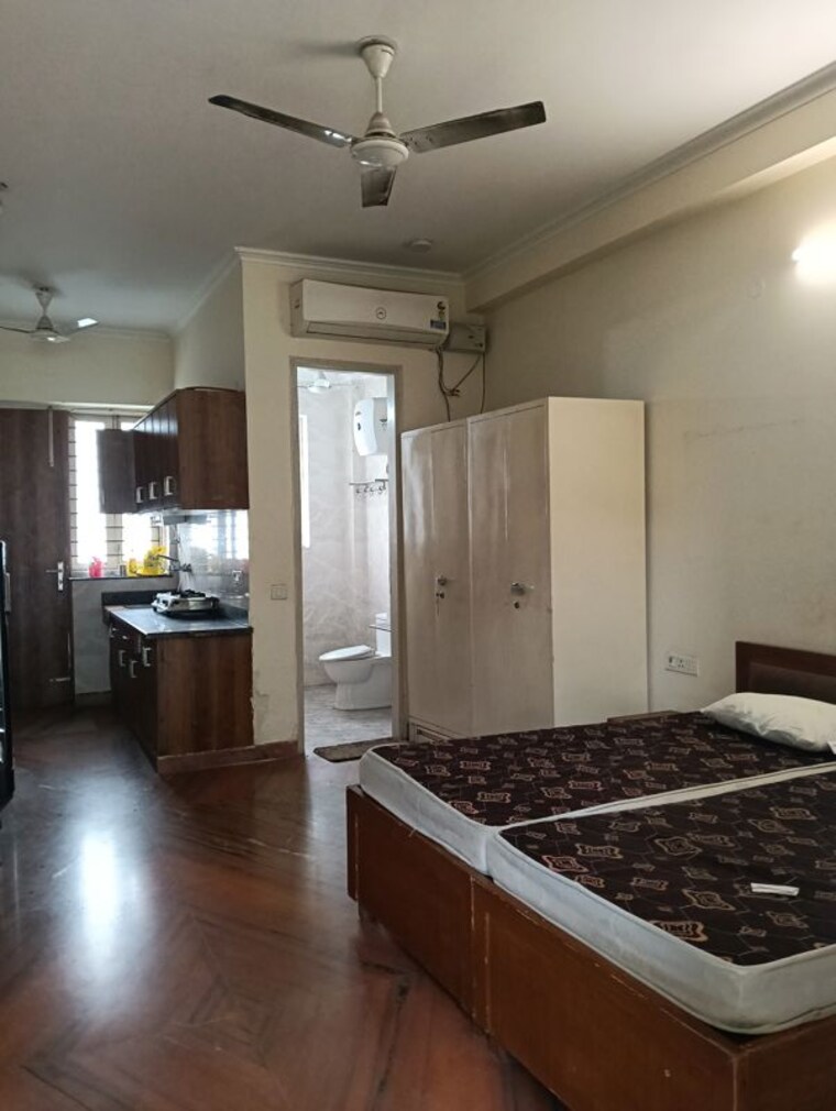Bedroom, sector 15 ii 1 RK 400 Sq.Ft. Builder Floor In Sector 15 ii Gurgaon 10012064