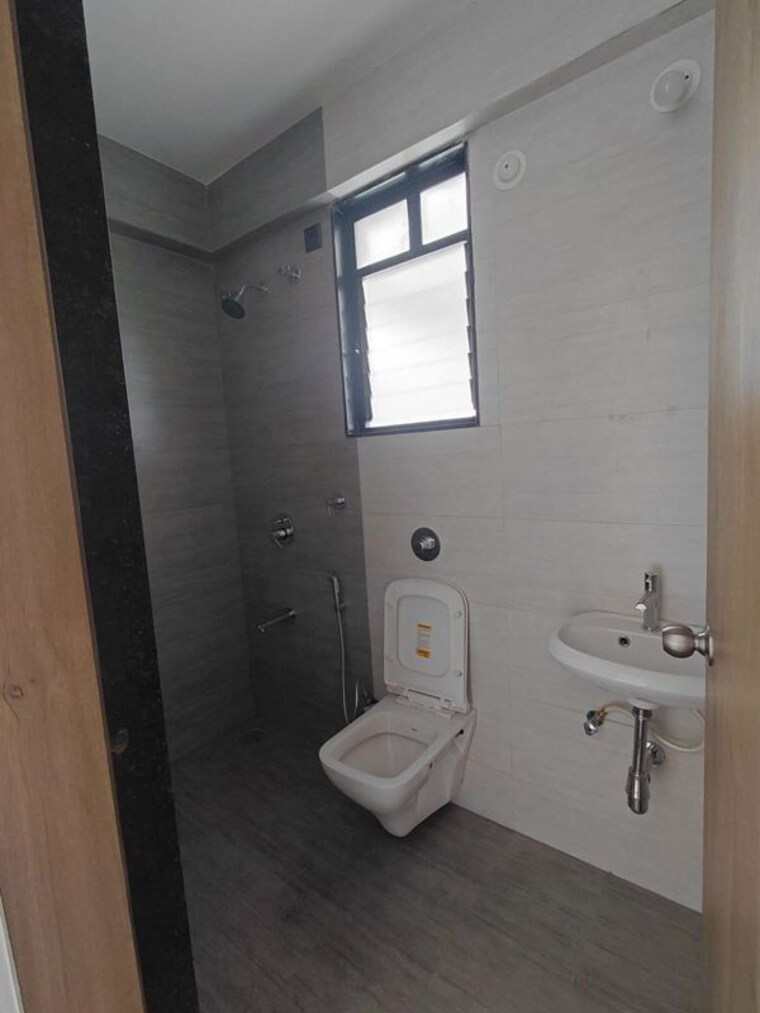Bathroom, unique-youtopia 2 Bedroom 765 Sq.Ft. Apartment In Kharadi Pune 10012089