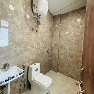 Bathroom in 2 BHK Builder Floor at Sector 52 – for Rent