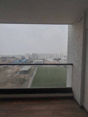 Swimming Pool in 2 BHK Apartment at Majestique Towers, Kharadi – for Rent